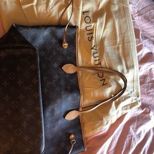 Louis Vuitton Neverfull